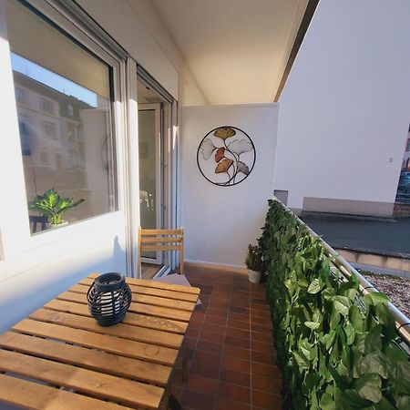 Zentrales Apartment Mit Balkon Und Parkplatz เทรียร์ ภายนอก รูปภาพ