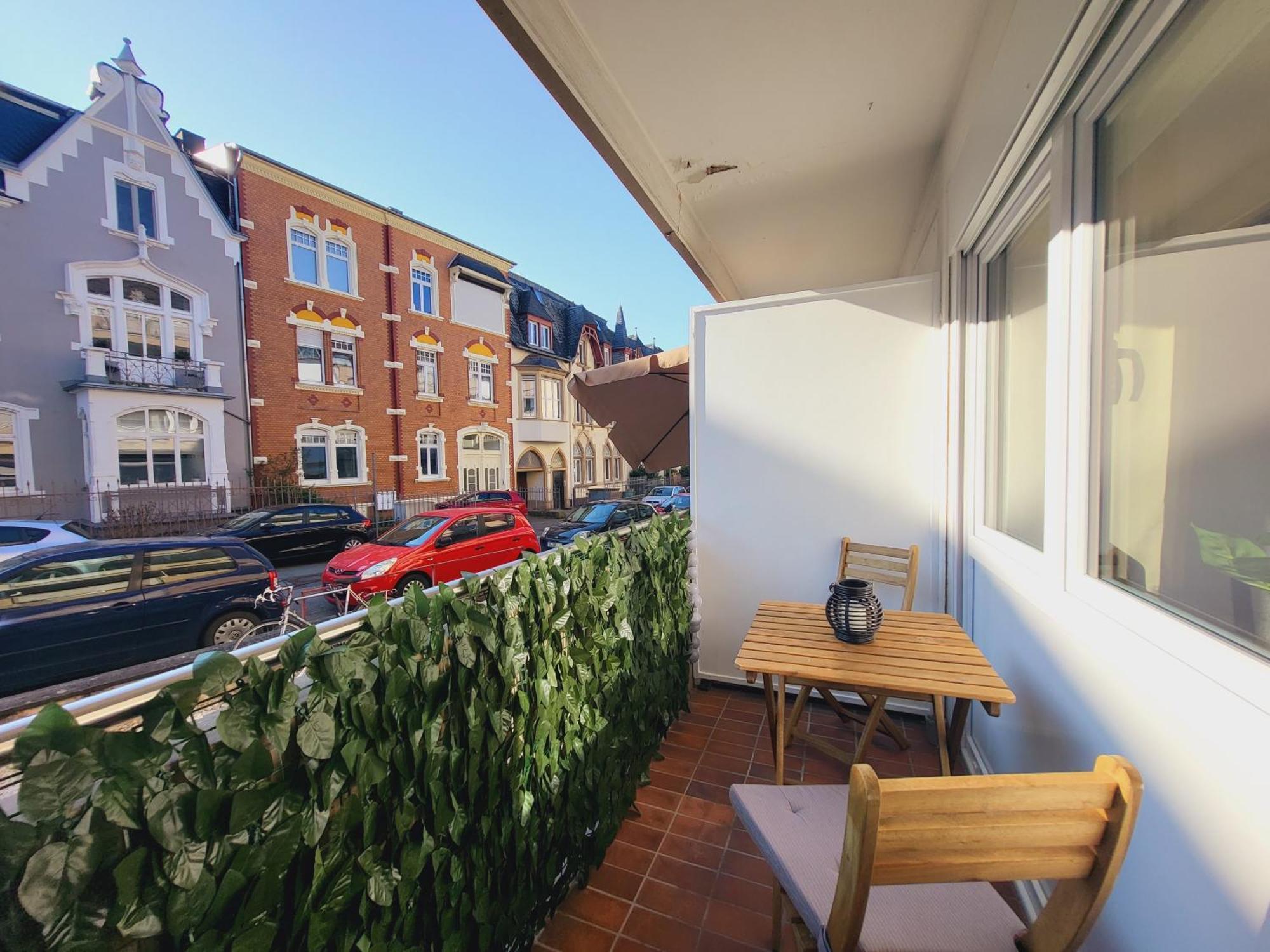 Zentrales Apartment Mit Balkon Und Parkplatz เทรียร์ ภายนอก รูปภาพ